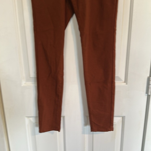 YMI Brown Jegging size medium women’s - Picture 2 of 6